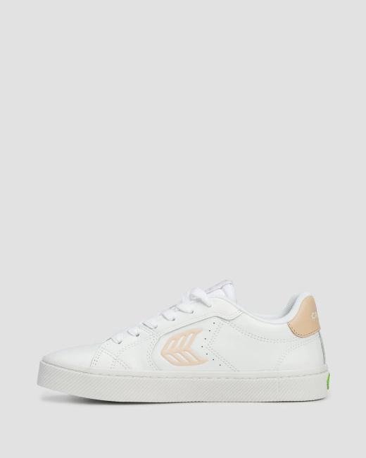 Buty Damskie Cariuma Salvas White Leather Shifting Sand Logo Sneaker