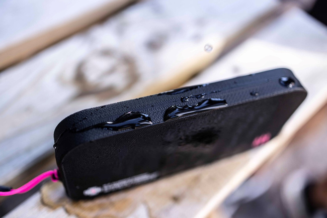 Muc-off Wodoodporny Pokrowiec Na Telefon Waterproof Essential Case