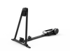 Trenażer WAHOO KICKR ROLLR z pedałami do pomiaru mocy.