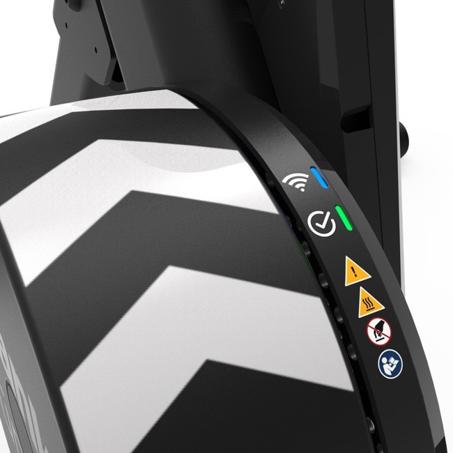 Trenażer WAHOO KICKR CORE V2 + adapter ZWIFT Cog & Click - Wahoo Fitness