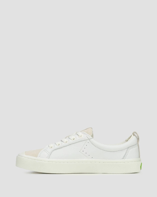 Buty Damskie Cariuma Oca Low White Premium Leather Vintage White Suede Sneaker